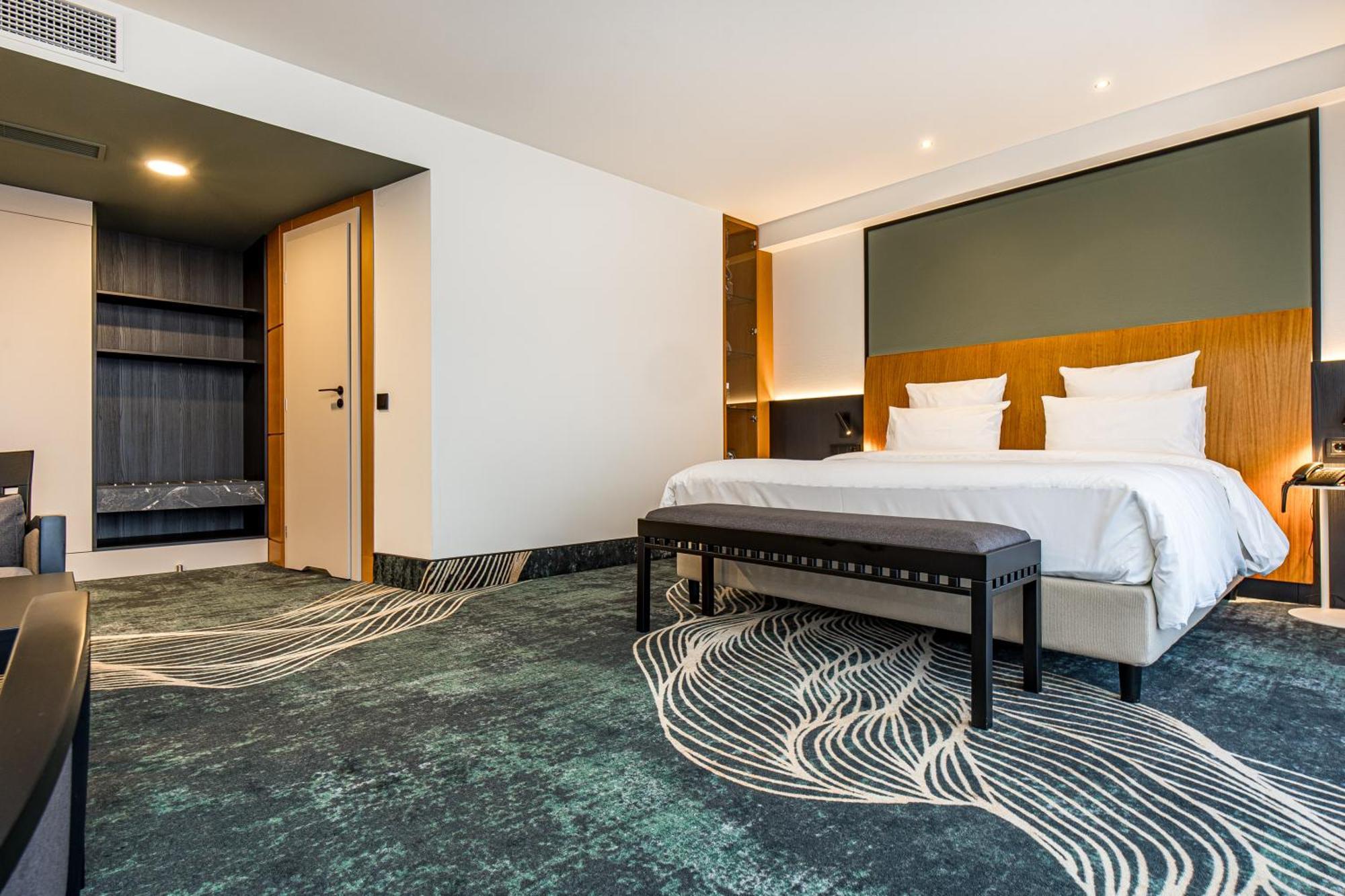 Mercure Palanga Vanagupe Resort & Spa Exterior photo A room at the hotel
