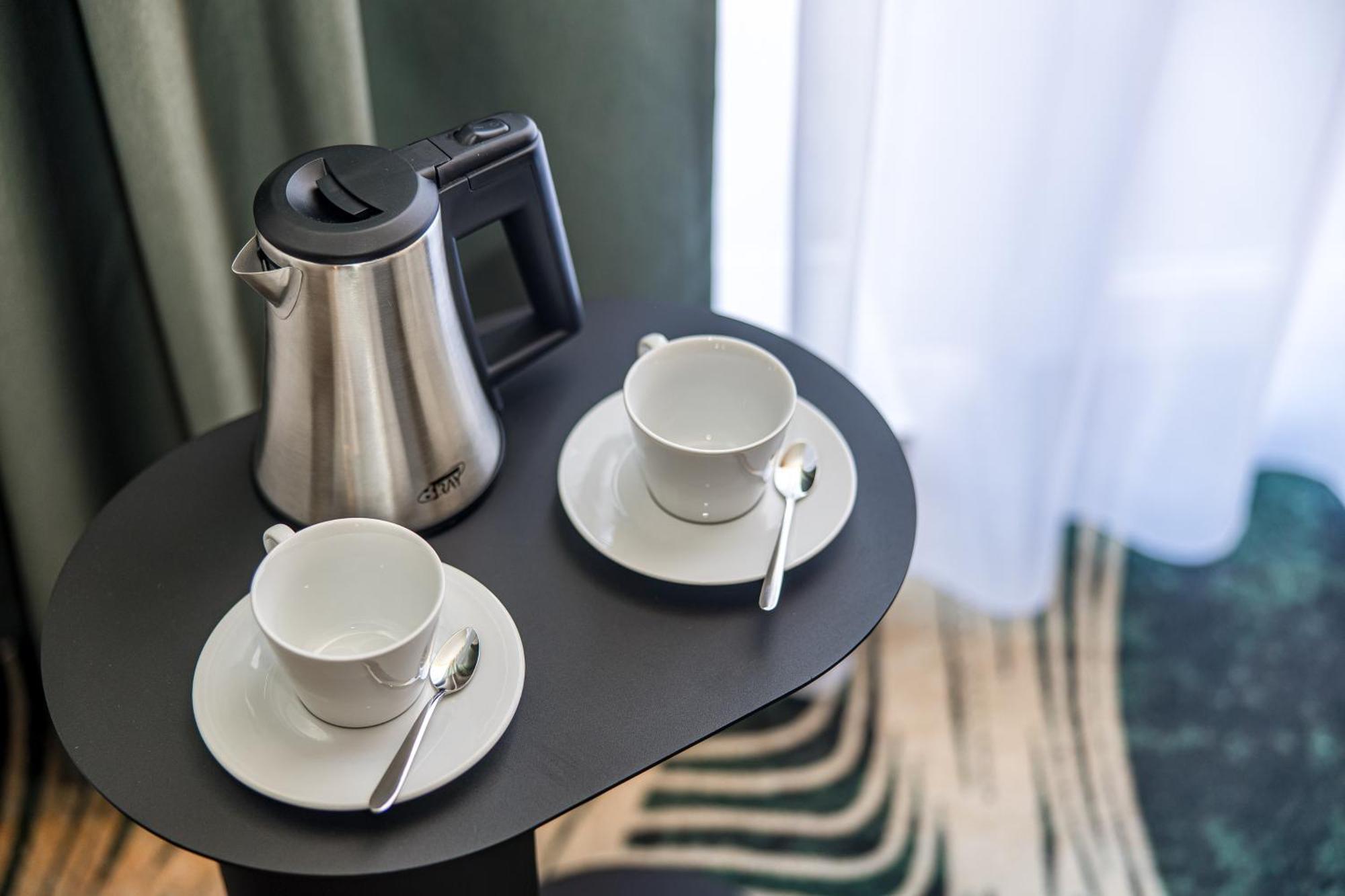 Mercure Palanga Vanagupe Resort & Spa Exterior photo A kettle in a hotel room
